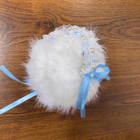 🎀🌷 White & Blue Faux Fur Earmuffs w/ Pearl Ruffle Lace Ribbon Headband 🌷🎀 NWT - Picture 11 of 11